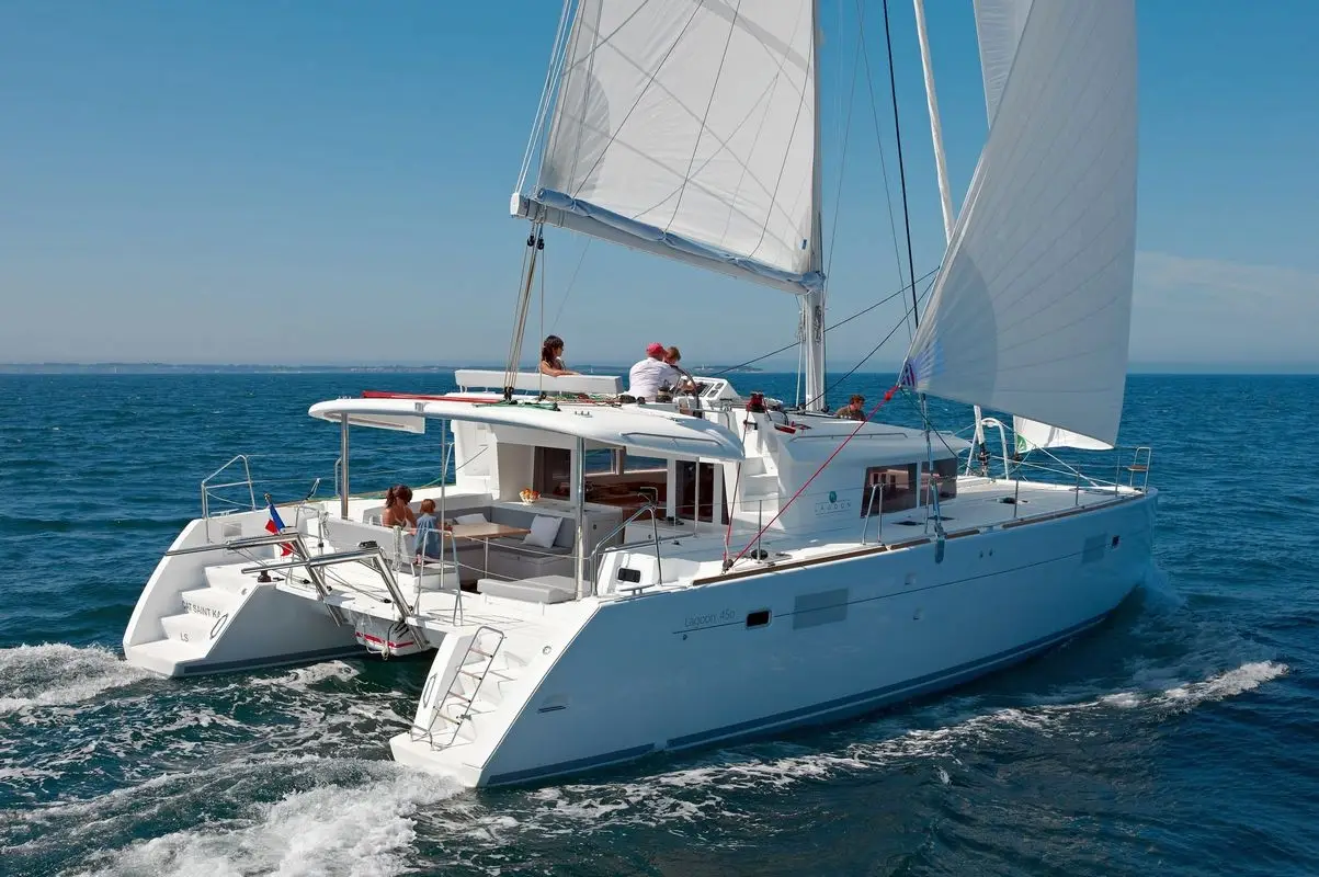 Valletta & 3 cities By Night - Image 1